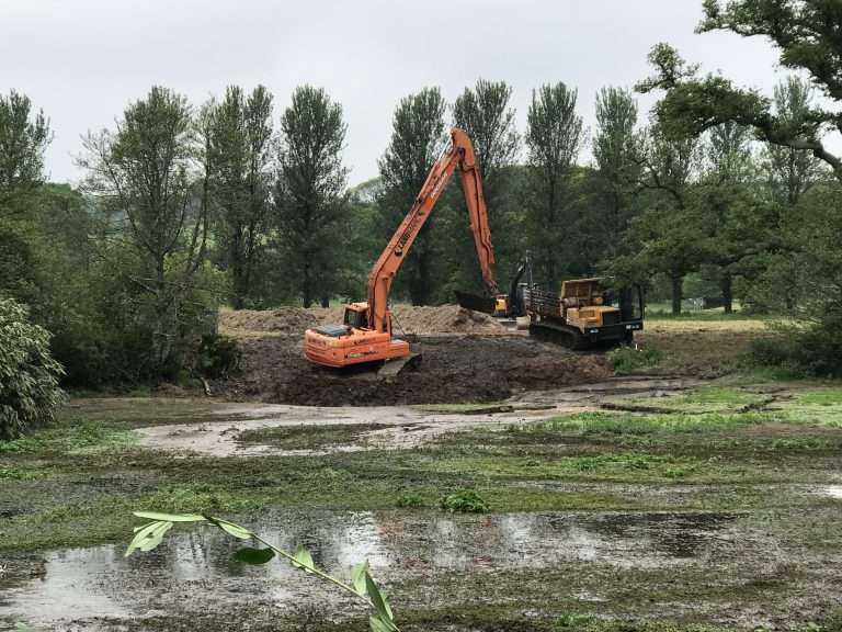 Fallapit Lake Desilting with Doosan Longreach Excavator